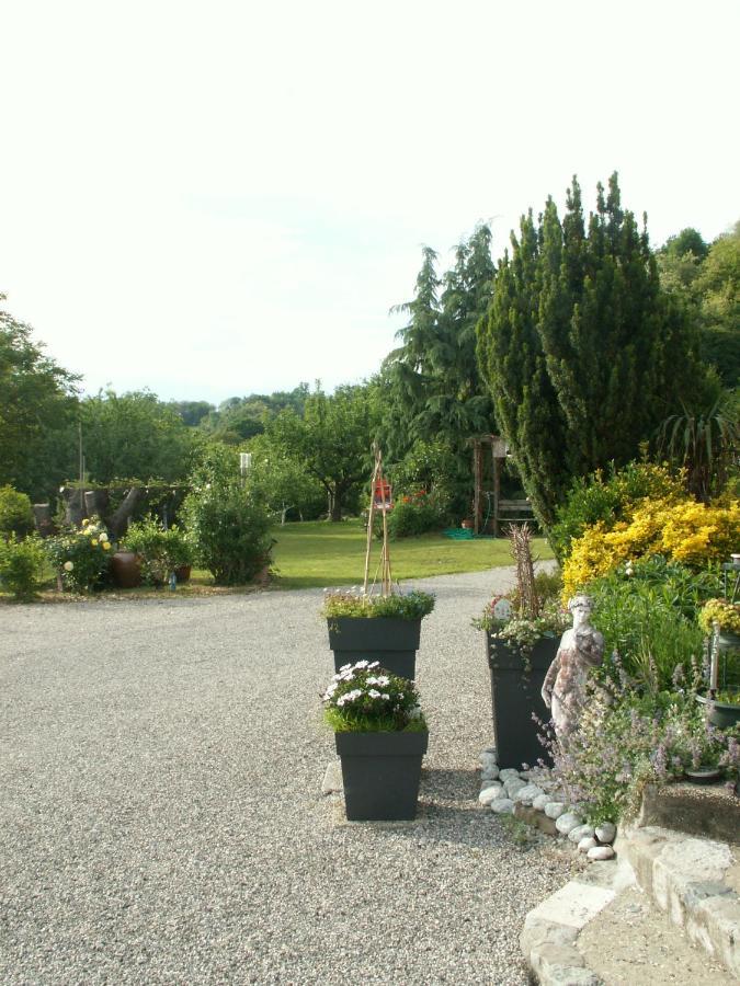 Escapade Champêtre Acomodação com café da manhã Hauteville-sur-Fier Exterior foto